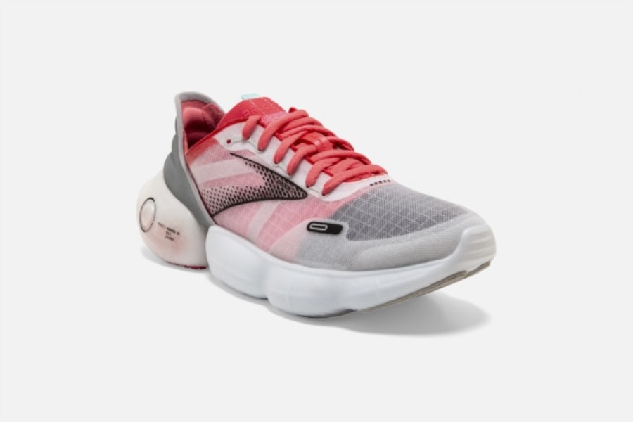 Aurora Grey-Coral-Black Brooks