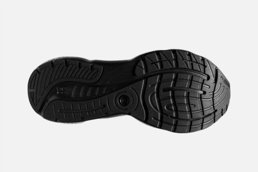 Brooks Black-Metallic-White Revel 5