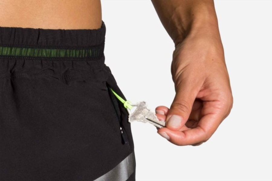 Brooks Black-Nightlife Carbonite 4 Short