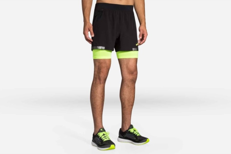 Brooks Black-Nightlife Carbonite 5 2-in-1 Short
