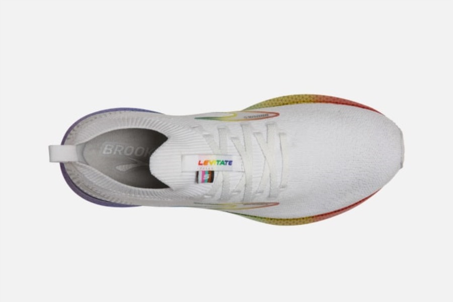 Brooks Levitate StealthFit 5 Love Moves White-Oyster