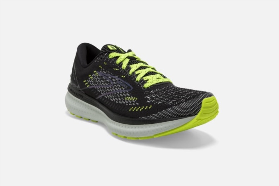 Glycerin 19 Run Visible-Nightlife-Spa Brooks