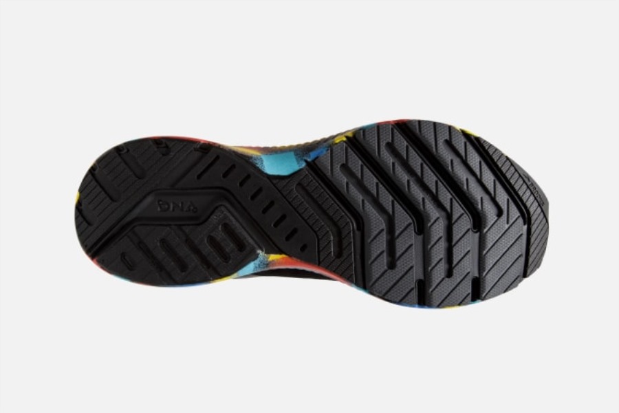 Launch 8 Black-Red-Blue-Victory Collection Brooks