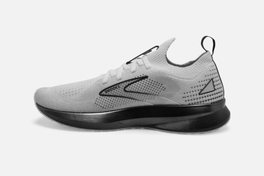 Levitate StealthFit 5 White-Grey-Black Brooks