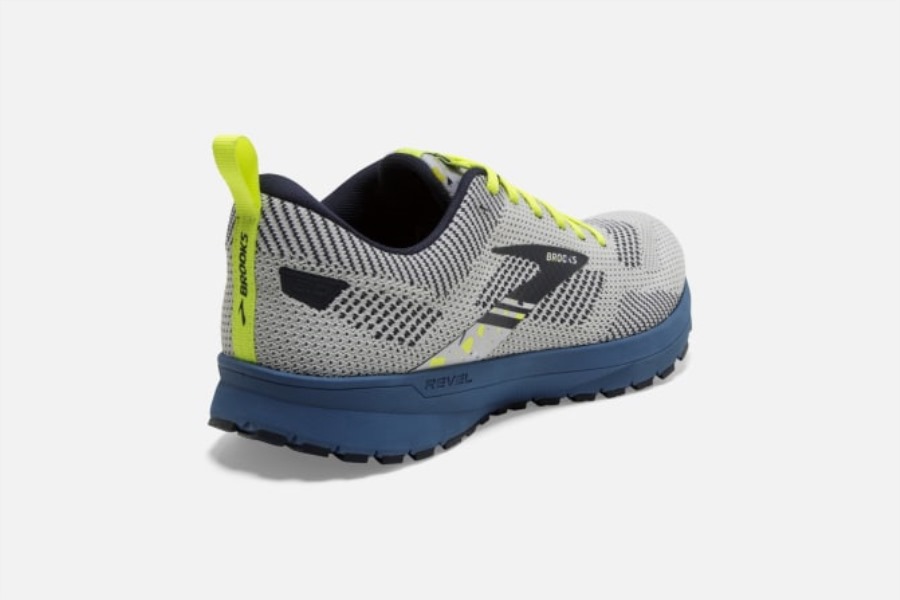 Revel 5 Fuse Oyster-Ny-Dk Blue Brooks