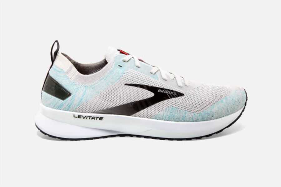 Levitate 4 Grey-Black-Capri Brooks
