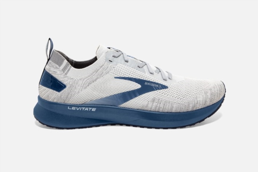 Levitate 4 Grey-Oyster-Blue Brooks